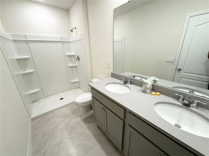 Image No.13-3 Bed Townhouse for sale