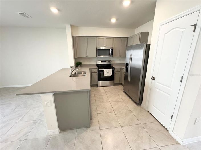 Image No.3-3 Bed Townhouse for sale