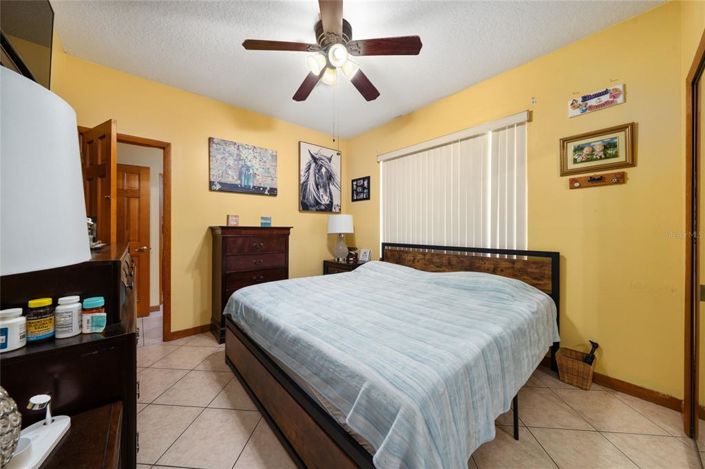 Image No.27-4 Bed Property for sale