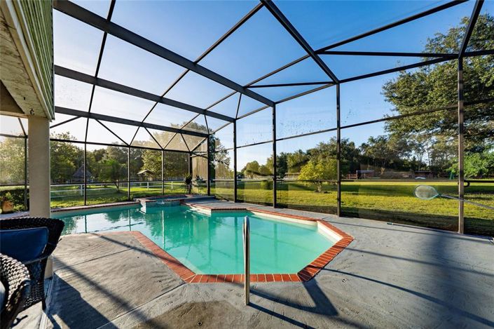 Image No.42-4 Bed Property for sale