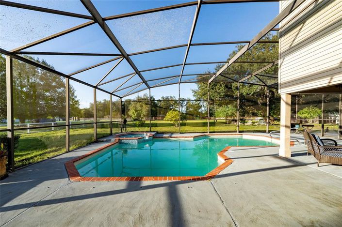 Image No.43-4 Bed Property for sale