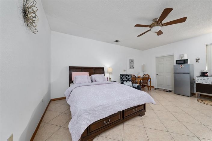 Image No.52-4 Bed Property for sale