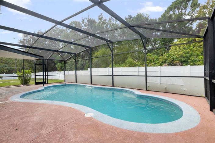 Image No.4-5 Bed Property for sale