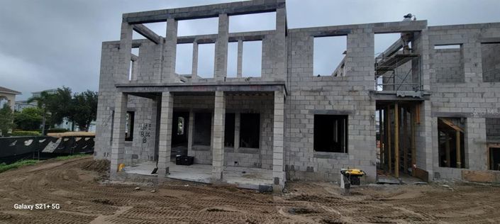 Image No.2-3 Bed Property for sale