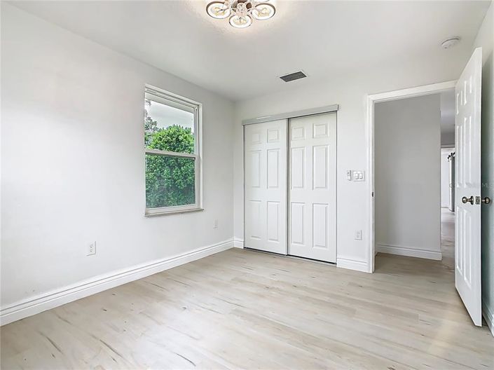 Image No.30-4 Bed Property for sale