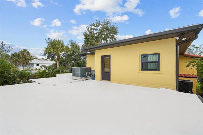 Image No.49-4 Bed Property for sale