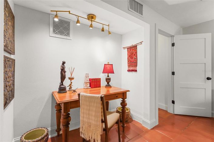 Image No.55-4 Bed Property for sale