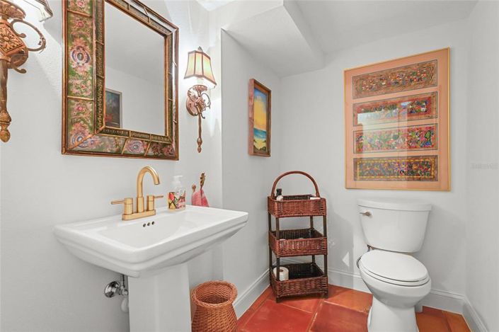 Image No.59-4 Bed Property for sale