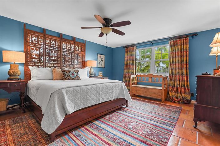 Image No.7-4 Bed Property for sale