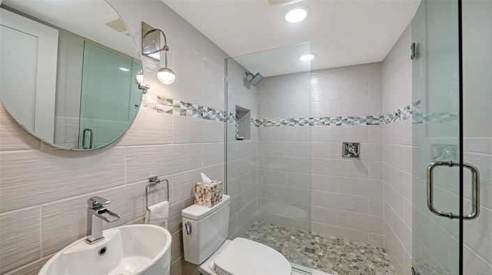 Image No.60-2 Bed Property for sale