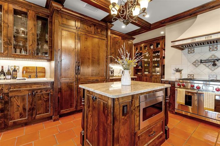 Image No.16-4 Bed Property for sale