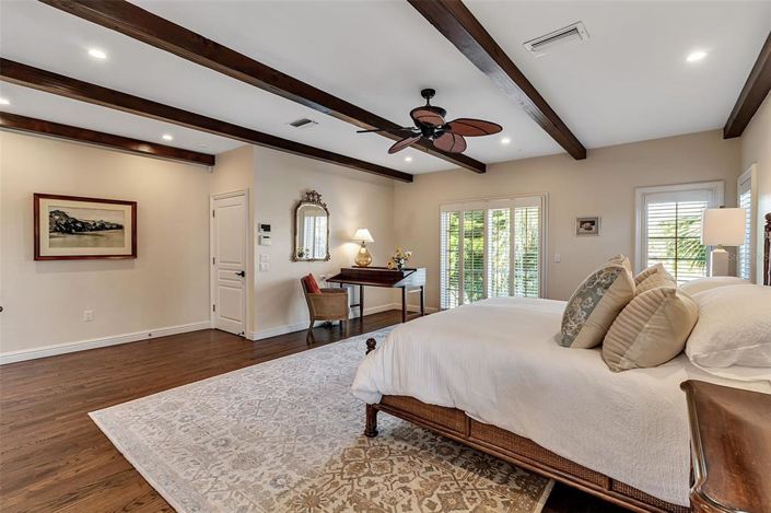 Image No.24-4 Bed Property for sale