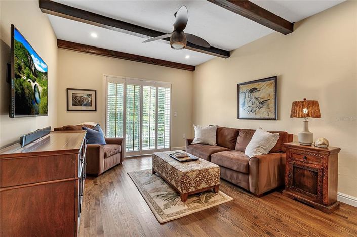 Image No.32-4 Bed Property for sale