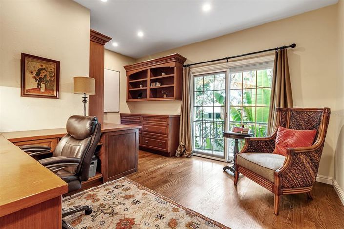 Image No.36-4 Bed Property for sale