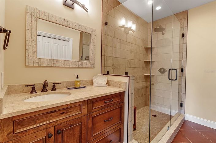 Image No.46-4 Bed Property for sale