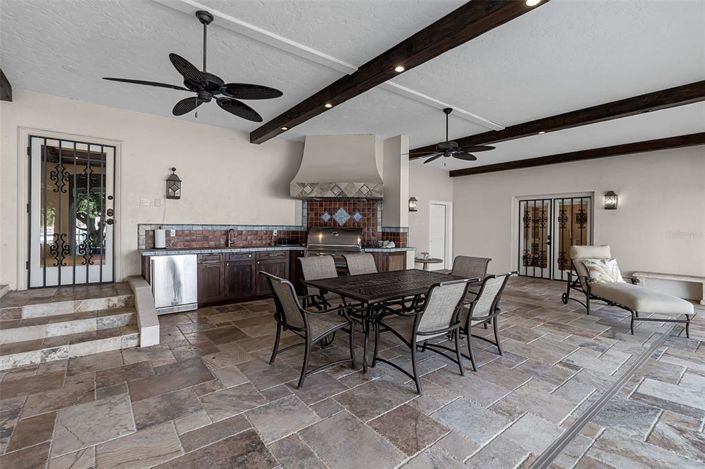 Image No.51-4 Bed Property for sale