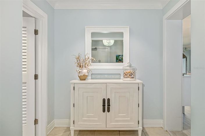 Image No.10-3 Bed Property for sale