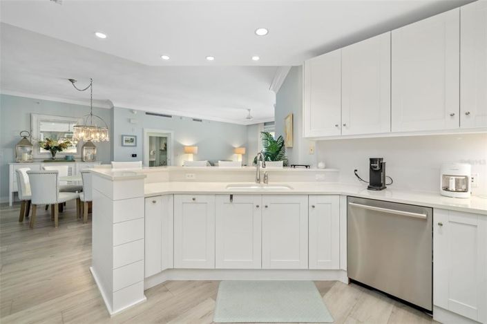 Image No.18-3 Bed Property for sale