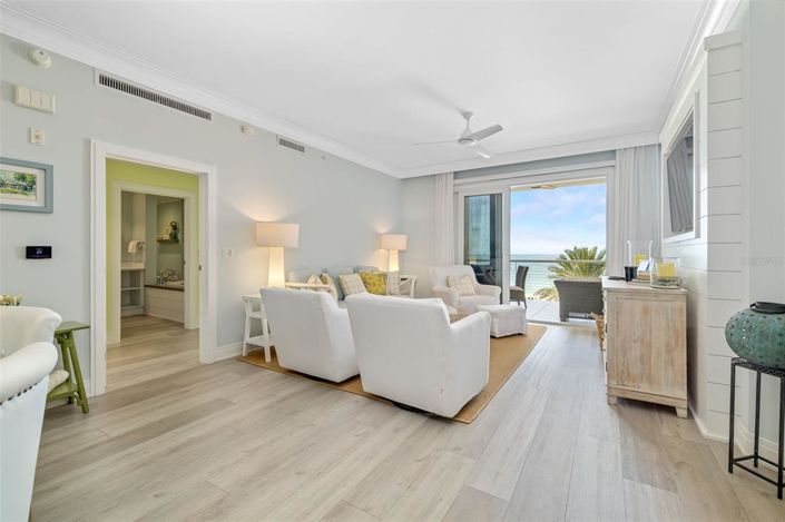 Image No.19-3 Bed Property for sale