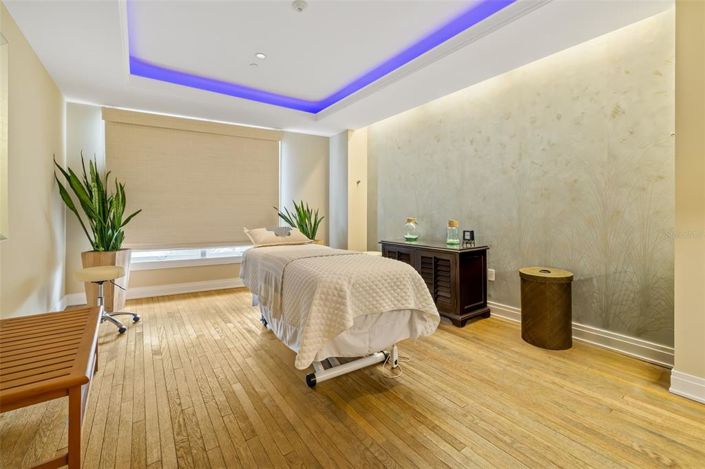 Image No.54-3 Bed Property for sale