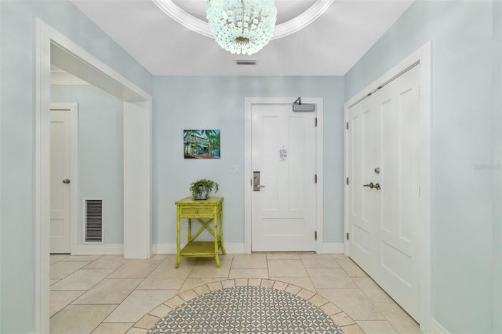 Image No.6-3 Bed Property for sale