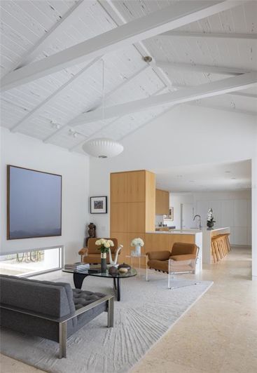 Image No.11-3 Bed Property for sale