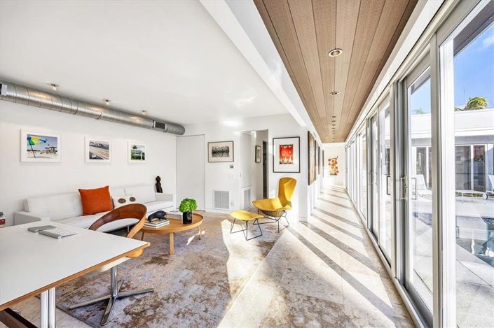 Image No.32-3 Bed Property for sale