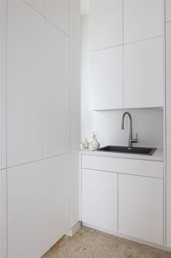 Image No.36-3 Bed Property for sale