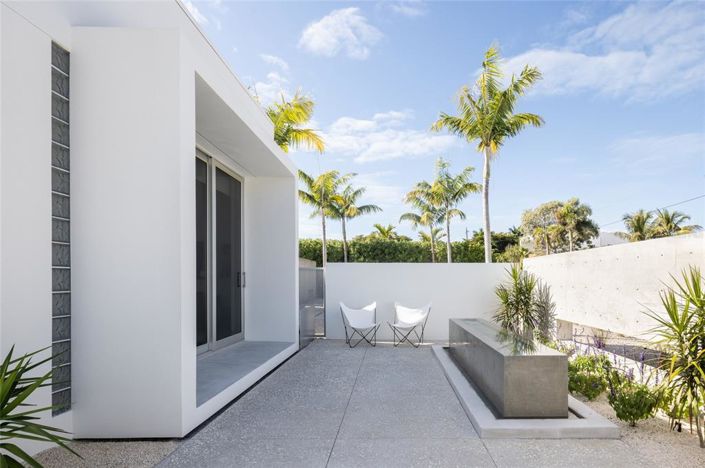 Image No.43-3 Bed Property for sale