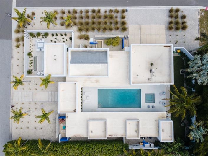 Image No.45-3 Bed Property for sale