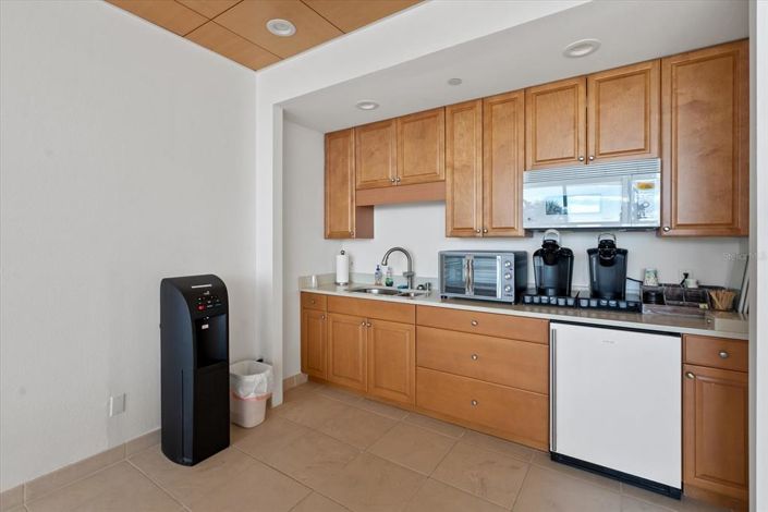 Image No.22-1 Bed Property for sale