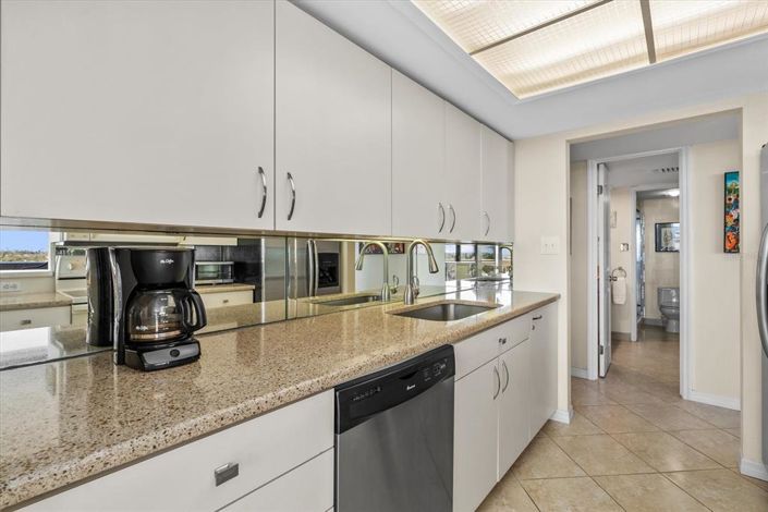 Image No.38-1 Bed Property for sale