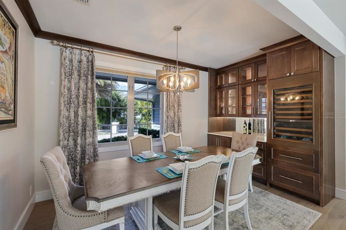 Image No.13-4 Bed Property for sale