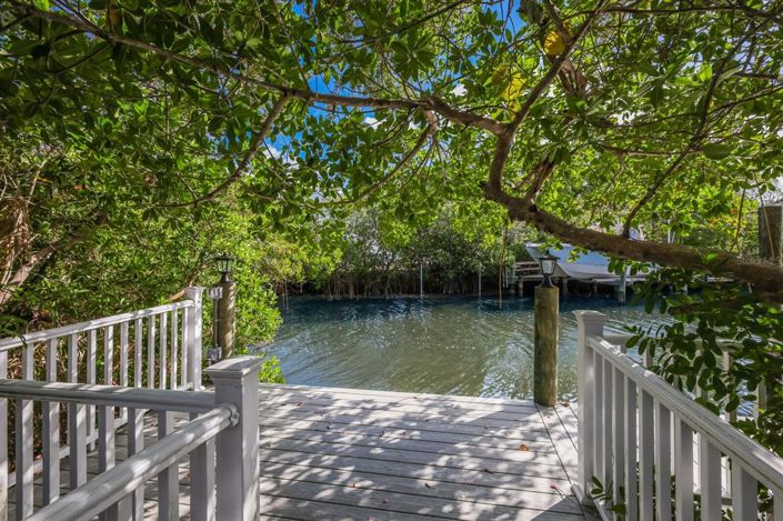 Image No.58-4 Bed Property for sale