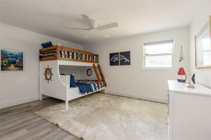 Image No.25-4 Bed Property for sale