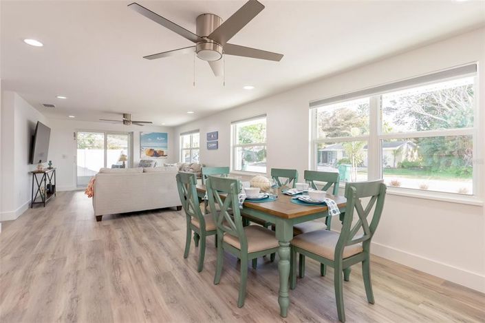 Image No.8-4 Bed Property for sale