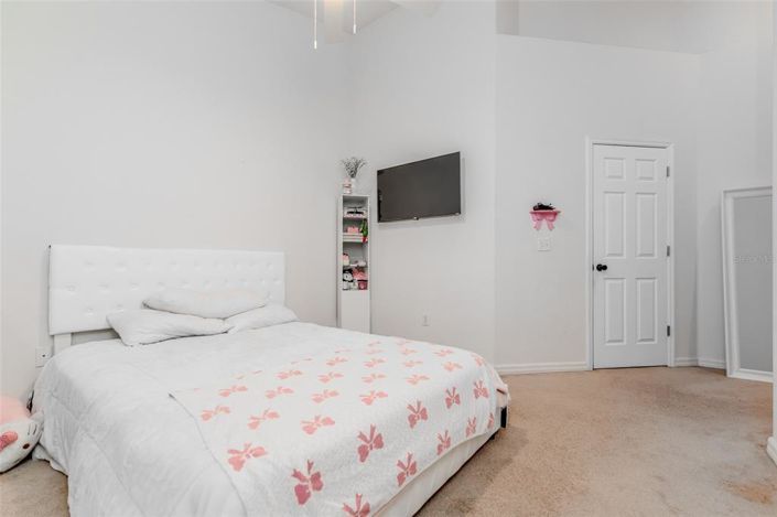 Image No.18-4 Bed Property for sale