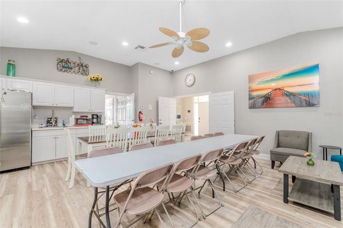 Image No.28-4 Bed Property for sale