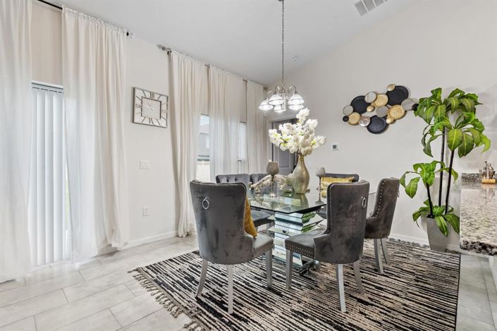 Image No.13-4 Bed Property for sale