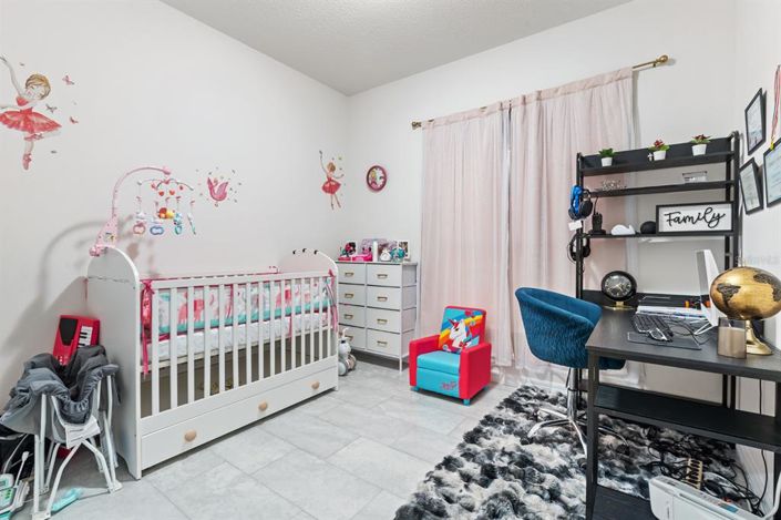 Image No.20-4 Bed Property for sale