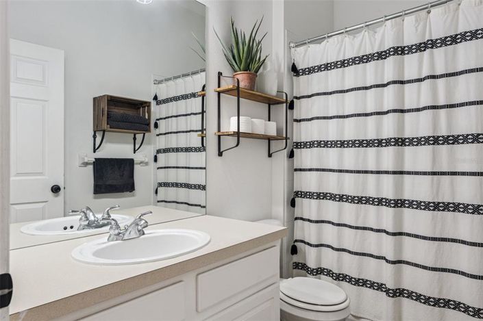 Image No.27-4 Bed Property for sale