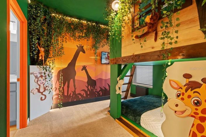 Image No.24-5 Bed Townhouse for sale