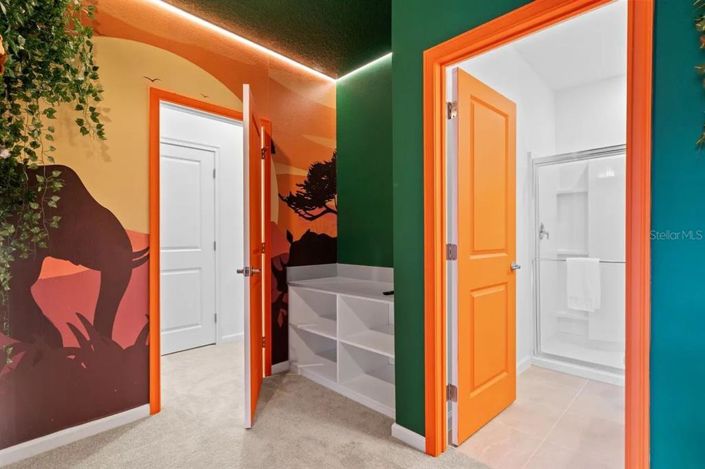 Image No.26-5 Bed Townhouse for sale