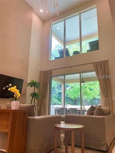 Image No.11-4 Bed Property for sale