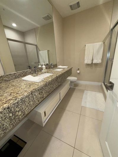 Image No.20-4 Bed Property for sale