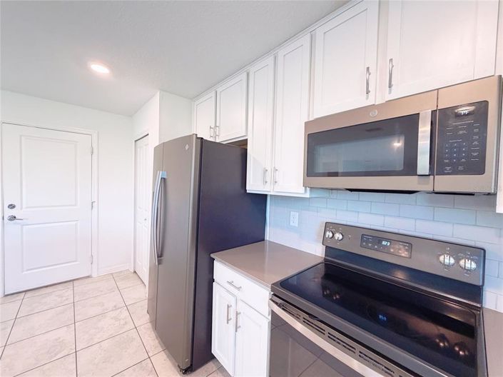 Image No.13-4 Bed Property for sale