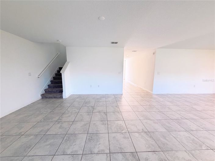 Image No.15-4 Bed Property for sale