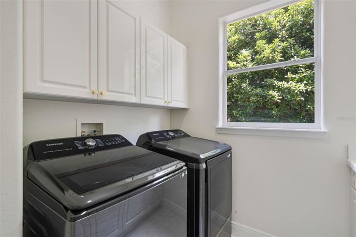 Image No.31-5 Bed Property for sale