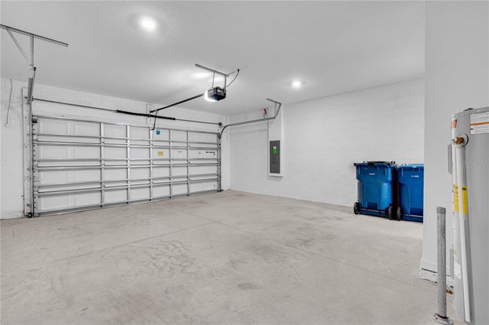 Image No.4-4 Bed Property for sale