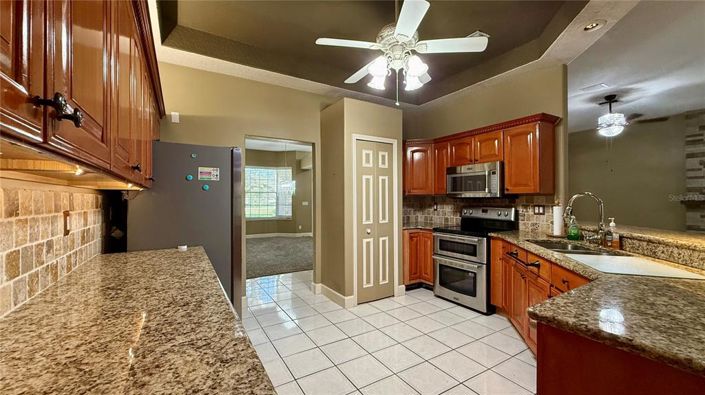 Image No.17-4 Bed Property for sale